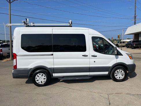 Used 2018 Ford Transit 150 XLT image 6