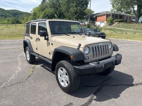Used 2016 Jeep Wrangler Unlimited Sport w/ Quick Order Package 24S AWD/4WD image 2