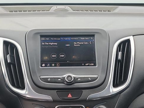 Used 2020 Chevrolet Equinox LT w/ Driver Convenience Package image 13