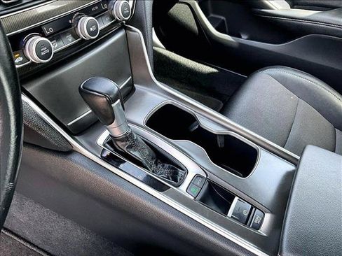 Used 2020 Honda Accord Sport image 15