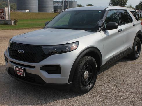 Used 2020 Ford Explorer 4WD Police Interceptor image 2