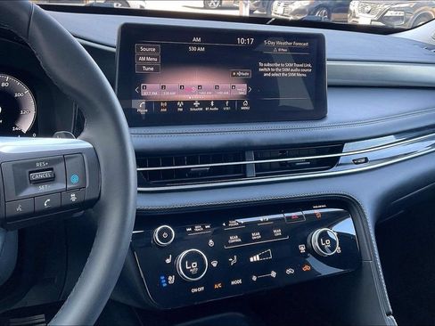 Used 2023 INFINITI QX60 Luxe w/ Vision Package AWD/4WD image 6