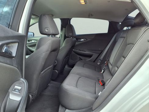 Used 2019 Chevrolet Malibu LT image 10