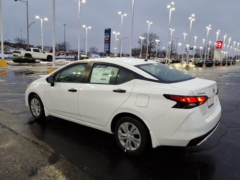 New 2025 Nissan Versa S w/ Trunk Package image 5
