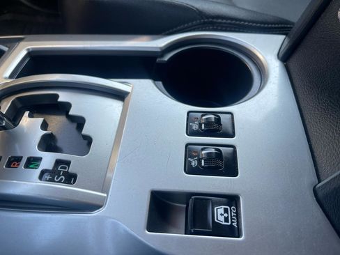 Used 2015 Toyota 4Runner SR5 Premium image 29