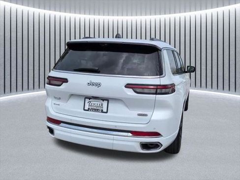 Certified 2025 Jeep Grand Cherokee L Overland w/ Advanced Protech Group III AWD/4WD image 10