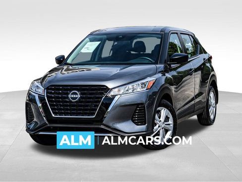 Used 2025 Nissan Kicks Play S FWD image 1