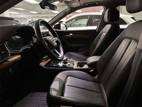 Used 2023 Audi Q5 2.0T Premium Plus w/ Premium Plus Package image 14
