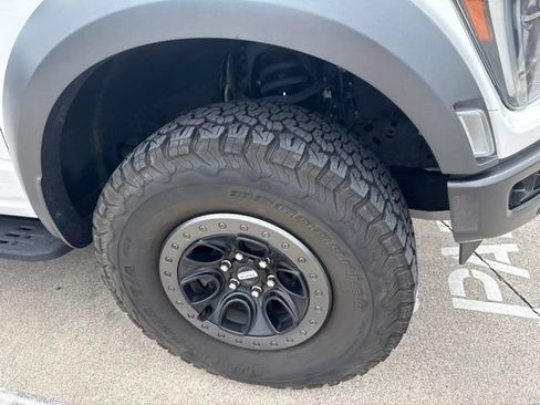 Used 2022 Ford F150 Raptor w/ Equipment Group 801A High AWD/4WD image 15