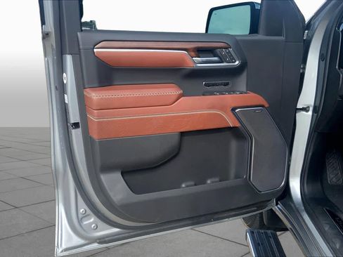 Used 2025 GMC Sierra 1500 Denali Ultimate AWD/4WD image 21