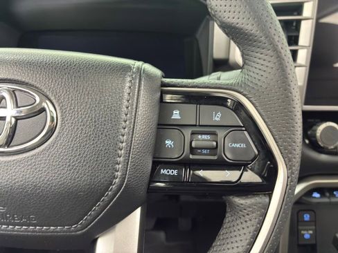 Used 2023 Toyota Tundra Limited image 26