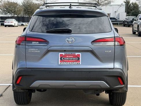 Used 2026 Toyota Corolla Cross XLE w/ Convenience Package image 5