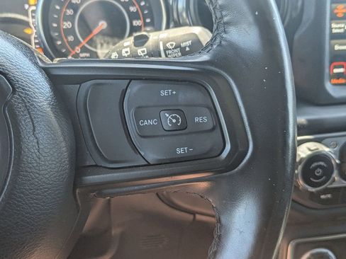 Used 2023 Jeep Wrangler Unlimited Sport AWD/4WD image 17