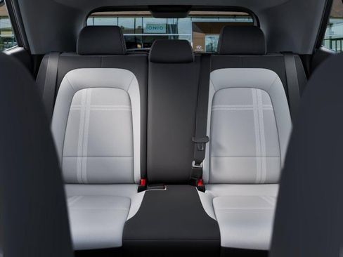New 2026 Hyundai Venue SEL image 12