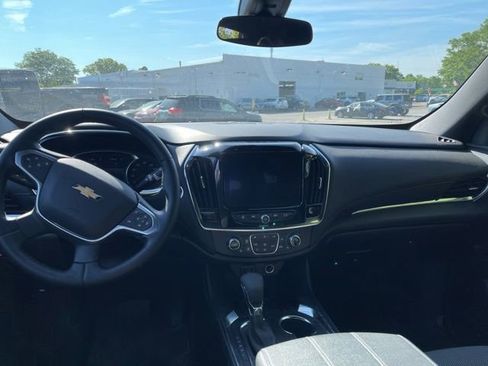 Used 2023 Chevrolet Traverse LT w/ LPO, Floor Liner Package AWD/4WD image 6