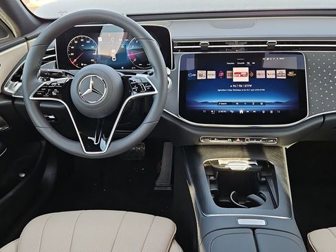 New 2026 Mercedes-Benz E 350 Sedan image 17