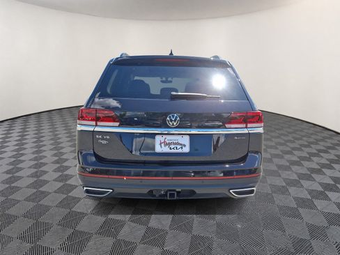 Used 2023 Volkswagen Atlas SE w/ Panoramic Sunroof Package AWD/4WD image 5