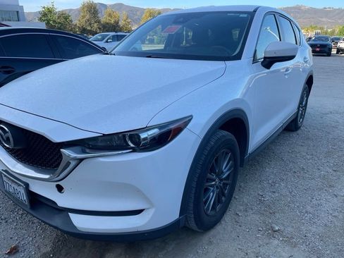 Used 2017 MAZDA CX-5 Sport FWD image 3