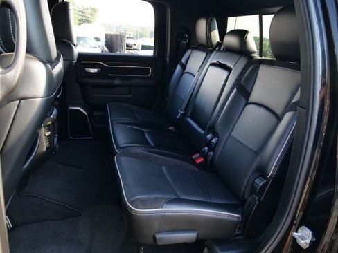 Used 2025 RAM 2500 Laramie w/ Night Edition AWD/4WD image 31