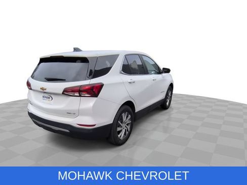 Used 2024 Chevrolet Equinox LT AWD/4WD image 8