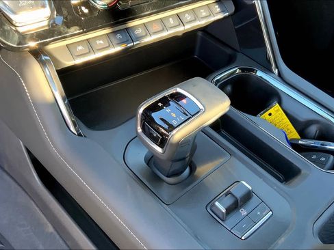 New 2024 GMC Sierra 1500 AT4X w/ AT4X AEV Edition image 6