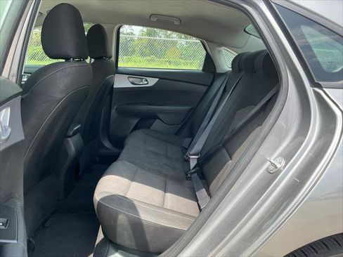 Used 2024 Kia Forte LXS FWD image 22