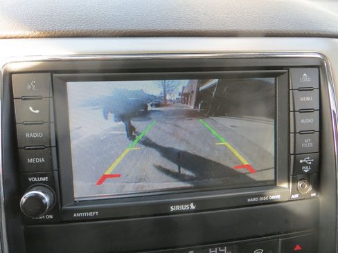 Used 2012 Jeep Grand Cherokee Laredo image 15