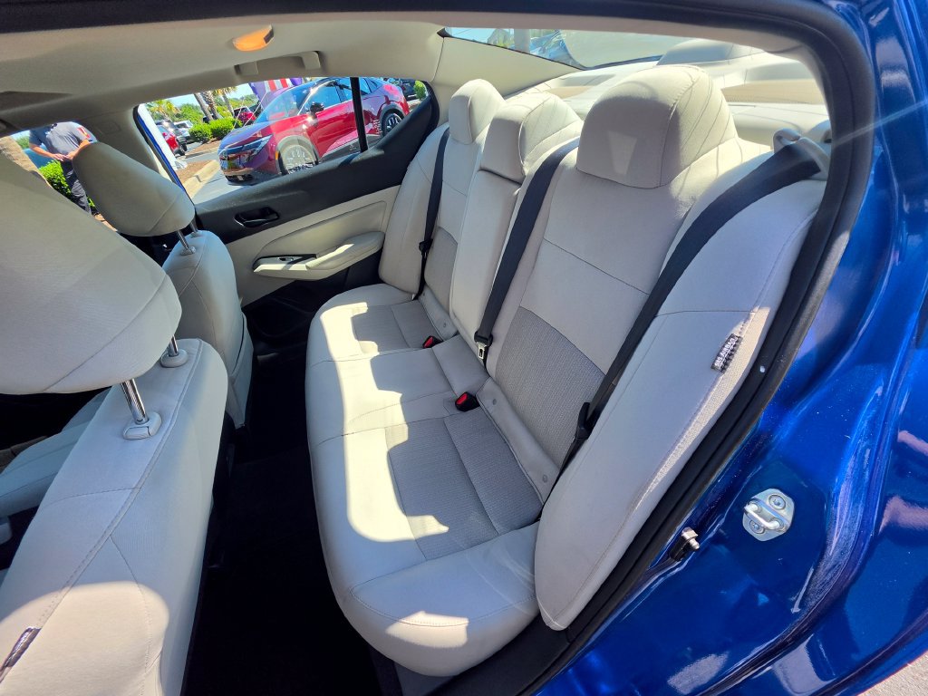 Certified 2025 Nissan Altima 2.5 SV w/ SV Special Edition Package AWD/4WD image 12