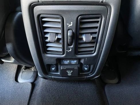 Used 2020 Jeep Grand Cherokee Trackhawk AWD/4WD image 27