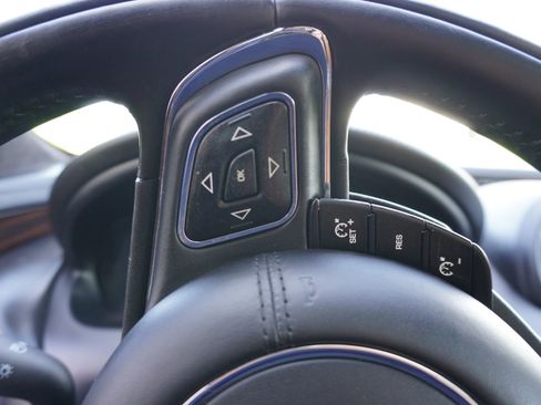 Used 2013 Jaguar XJ L Portfolio AWD/4WD image 23