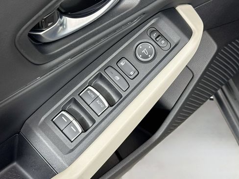 Certified 2024 Honda Accord EX image 22