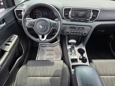 Used 2019 Kia Sportage LX FWD image 13