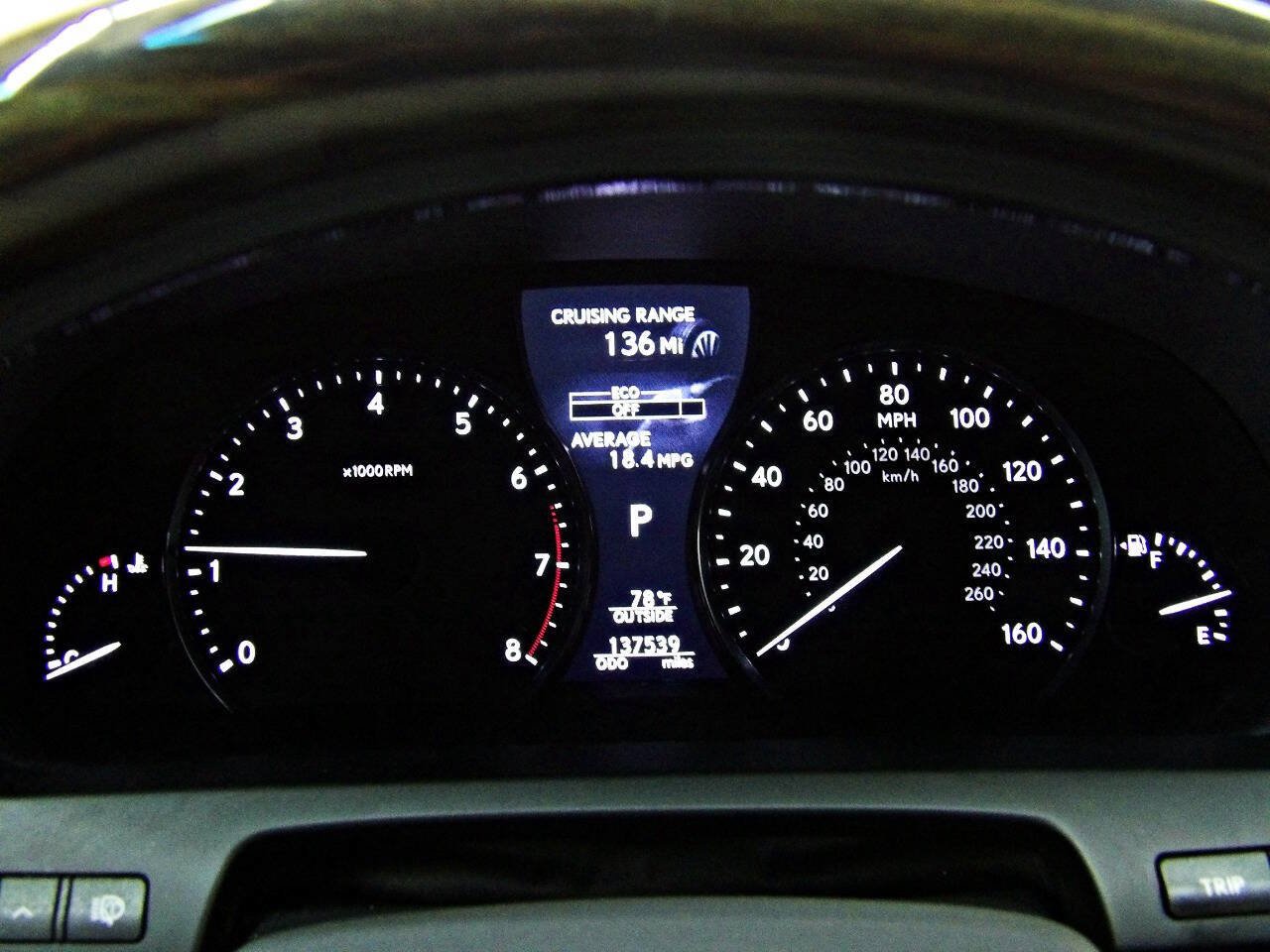 Used 2014 Lexus LS 460 AWD w/ Comfort Package image 16