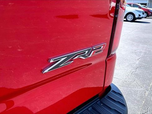 Certified 2023 Chevrolet Silverado 1500 ZR2 w/ Technology Package AWD/4WD image 5