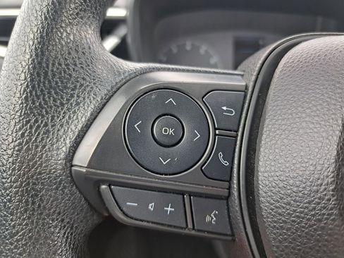 Used 2023 Toyota Corolla LE FWD image 16