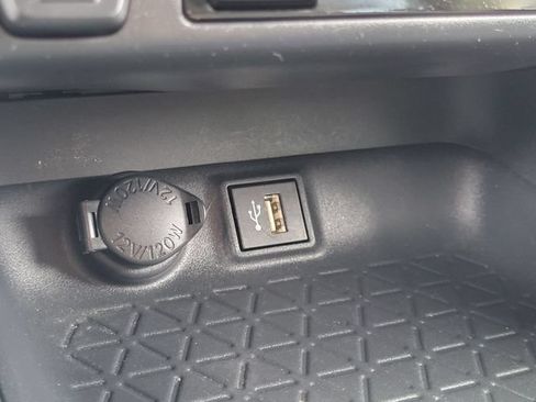 Used 2025 Toyota RAV4 XLE w/ Convenience Package AWD/4WD image 14