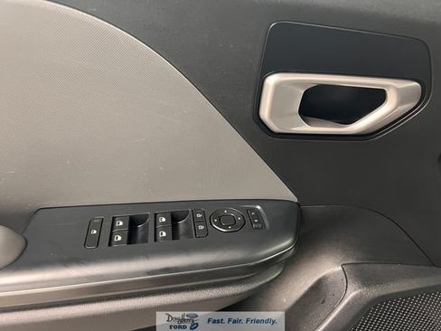 Used 2025 Kia K4 FWD image 23