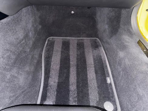 Used 2019 Aston Martin V8 Vantage Coupe image 65