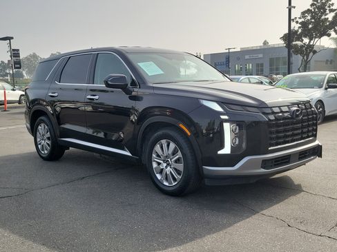 Certified 2023 Hyundai Palisade SE w/ Cargo Package image 31