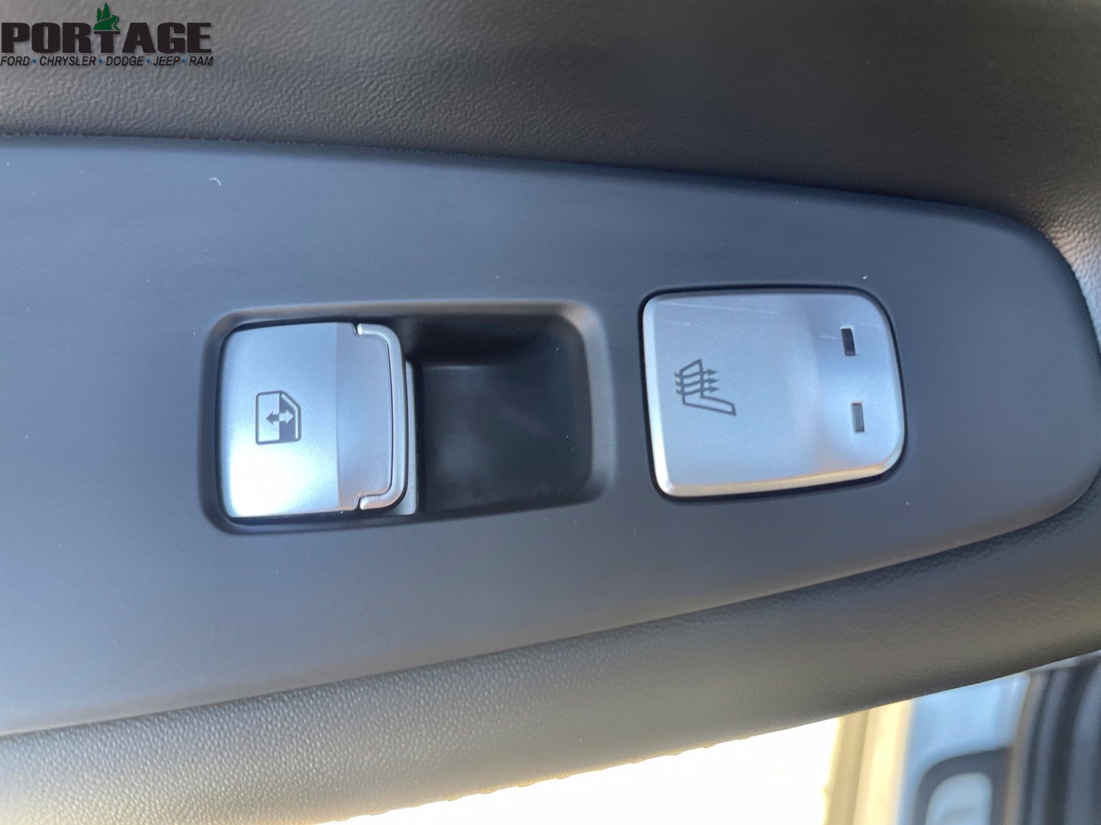 Used 2023 Hyundai Santa Fe Calligraphy AWD/4WD image 30