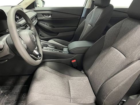 New 2025 Honda Accord SE image 11