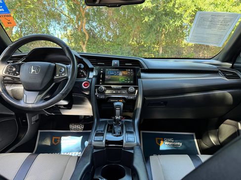 Used 2018 Honda Civic Sport Touring image 27