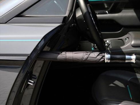 Certified 2021 Rolls-Royce Wraith RWD image 6