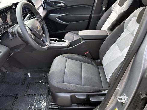 Certified 2024 Chevrolet Trax LS FWD image 16