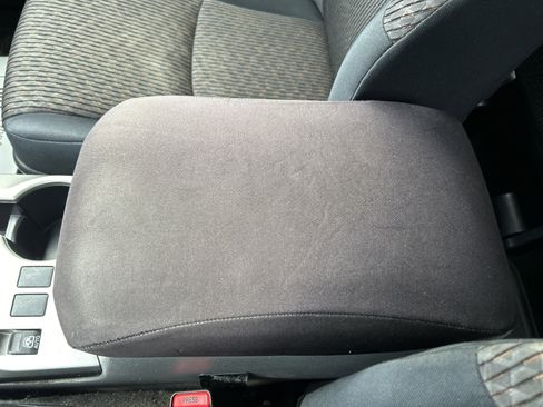 Used 2013 Toyota 4Runner SR5 w/ Convenience Pkg image 30