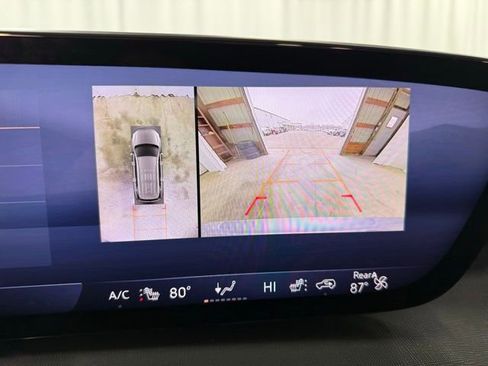 Used 2025 Buick Enclave Preferred image 20