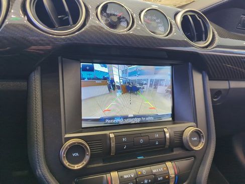 Used 2021 Ford Mustang Shelby GT500 w/ Technology Package RWD image 6