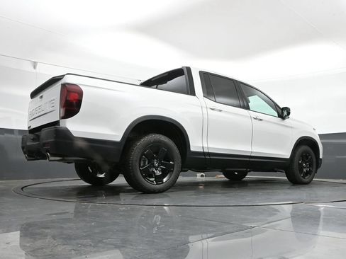 New 2026 Honda Ridgeline Black Edition image 34