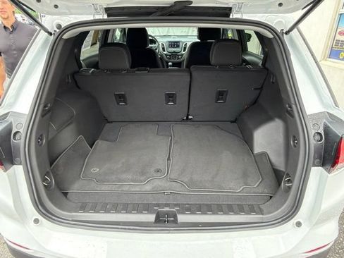 Used 2024 Chevrolet Equinox LS w/ LS Convenience Package AWD/4WD image 24