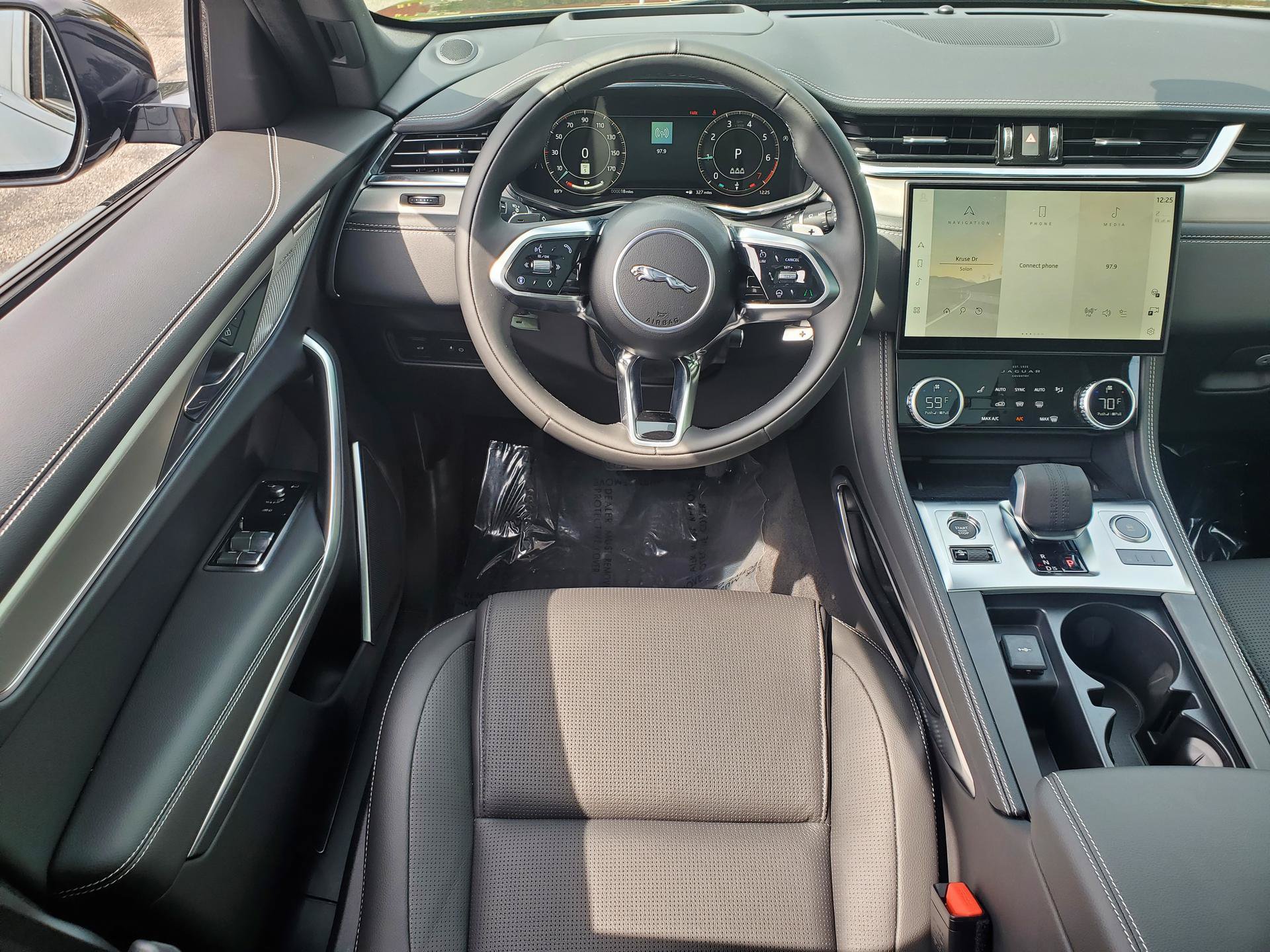 New 2026 Jaguar F-PACE R-Dynamic S AWD/4WD image 16